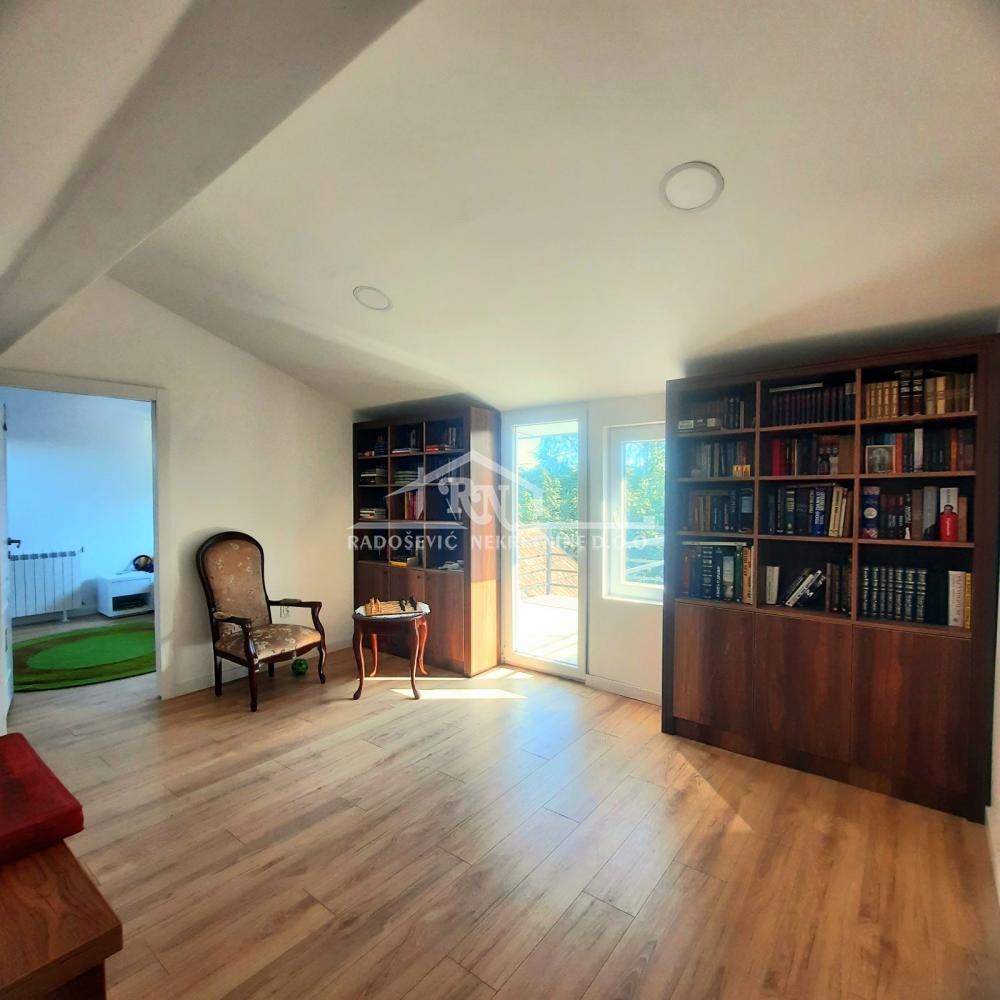 Stan Prodaja Beograd Stan Prodaja Beograd Golf Naselje 102 m2