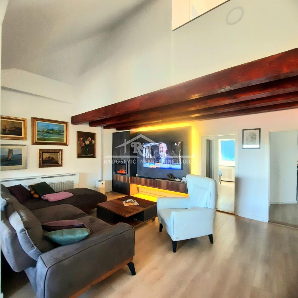 Stan Prodaja Beograd Stan Prodaja Beograd Golf Naselje 102 m2