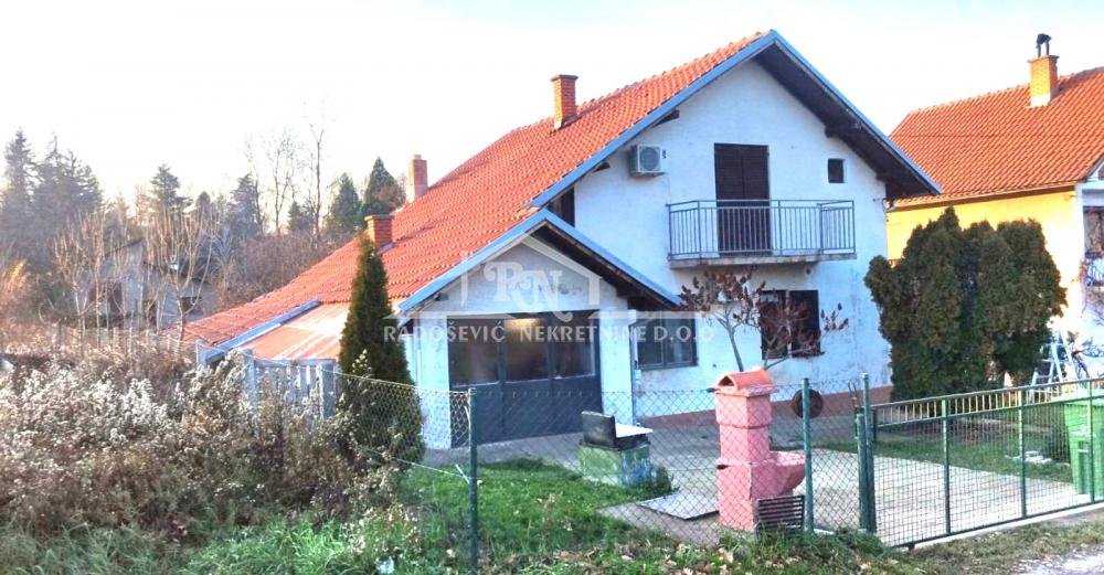 Kuća Prodaja Beograd Ripanj 208 m2