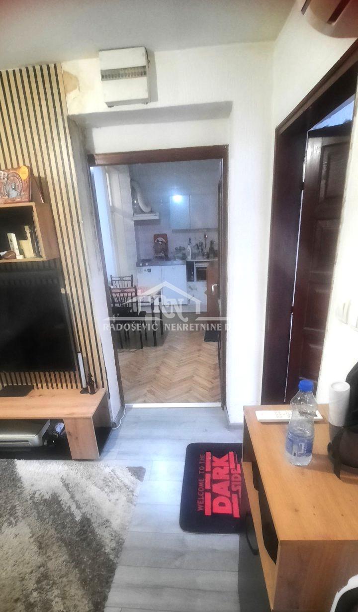 Stan Prodaja Beograd Stan Prodaja Beograd Hram Svetog Save 40 m2