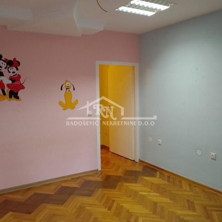Lokal Izdavanje Beograd Vidikovac 170 m2