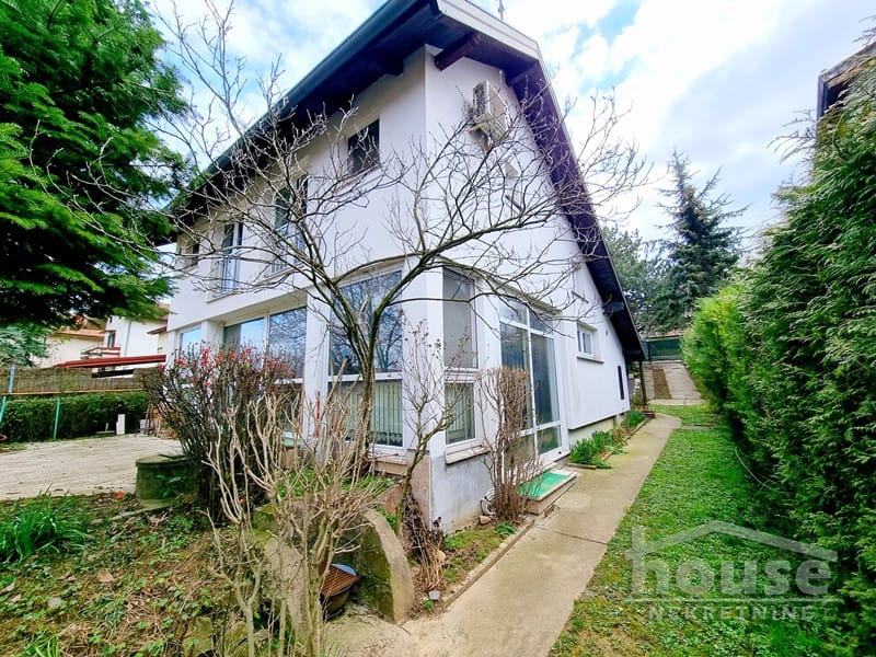 Kuća Prodaja Novi Sad Kuća Prodaja Novi Sad 390 m2