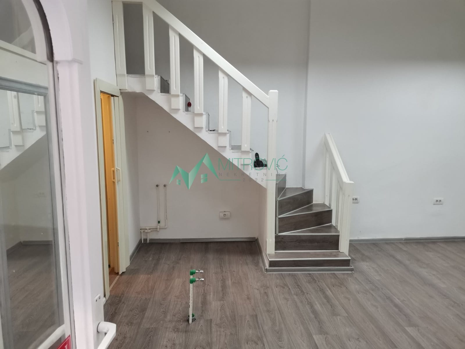 Lokal Prodaja Novi Sad  52 m2