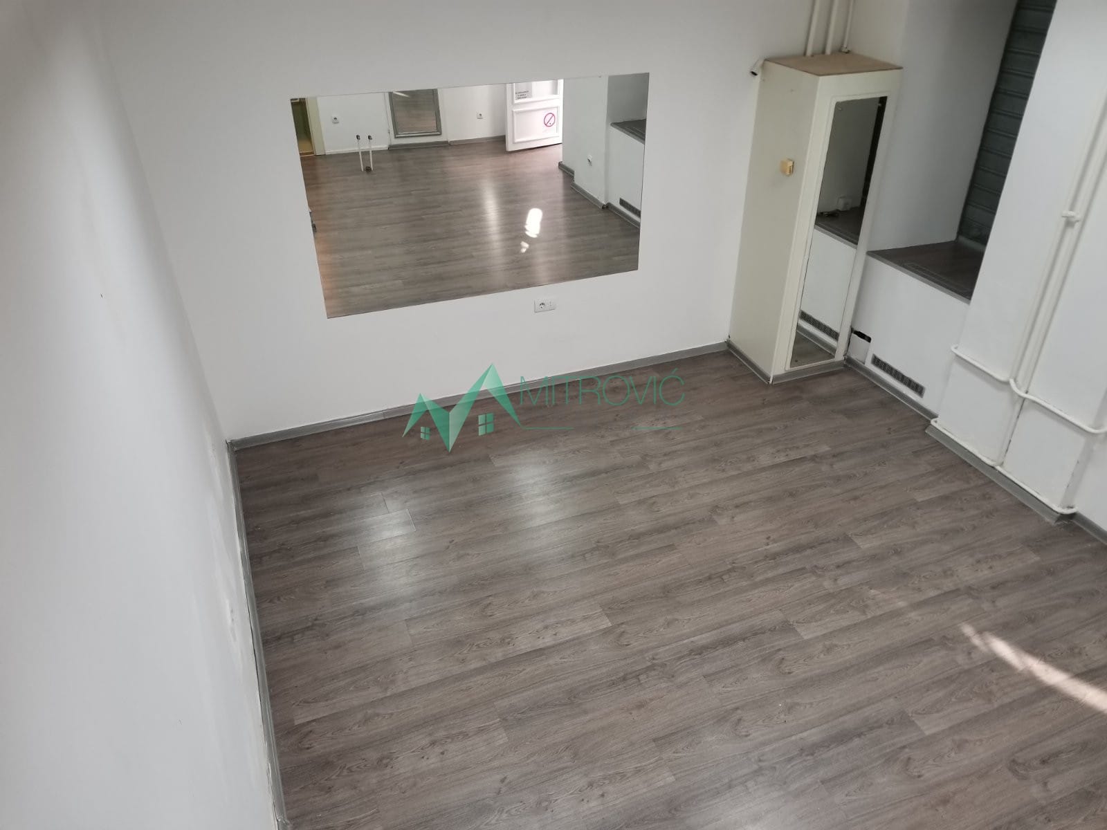 Lokal Prodaja Novi Sad  52 m2