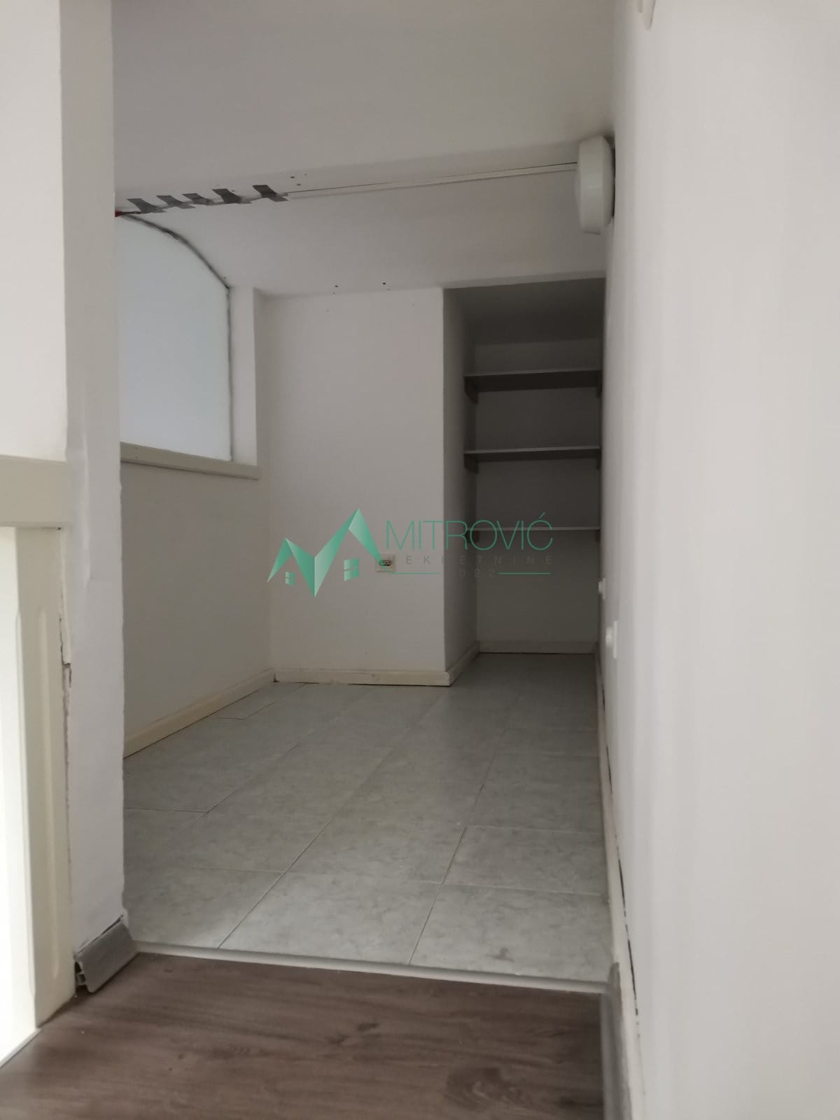 Lokal Prodaja Novi Sad  52 m2