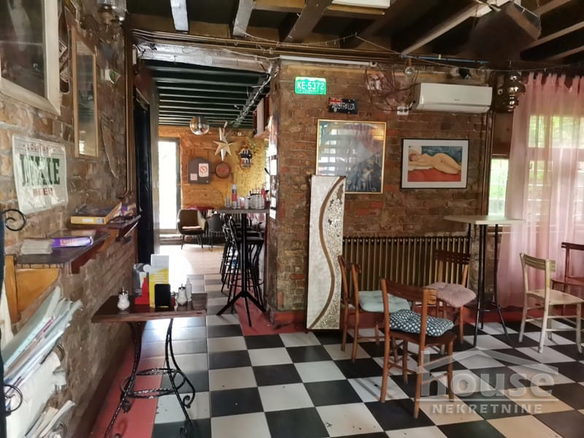 Lokal Prodaja Novi Sad  160 m2