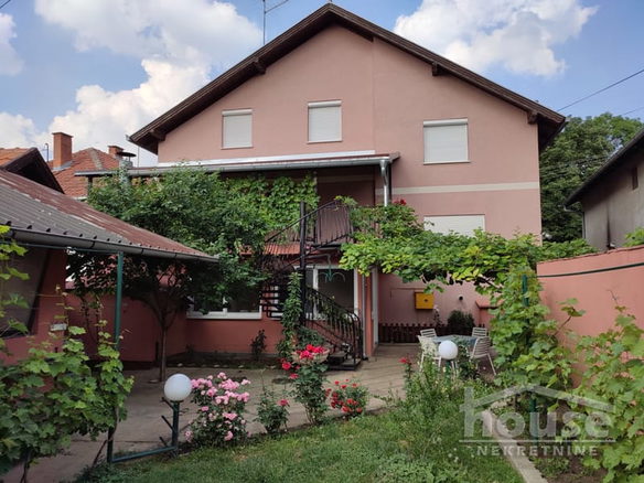 Kuća Prodaja Novi Sad  462 m2