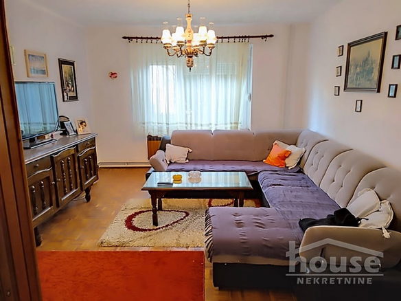 Kuća Prodaja Novi Sad  210 m2