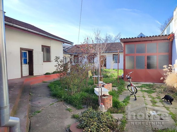 Kuća Prodaja Novi Sad  244 m2