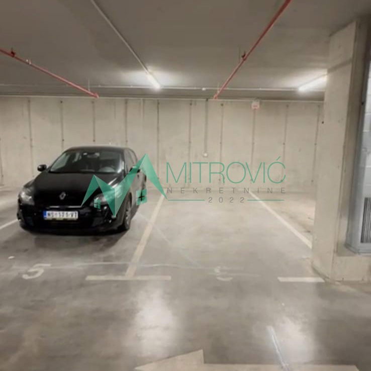 Garaža Prodaja Novi Sad  17 m2