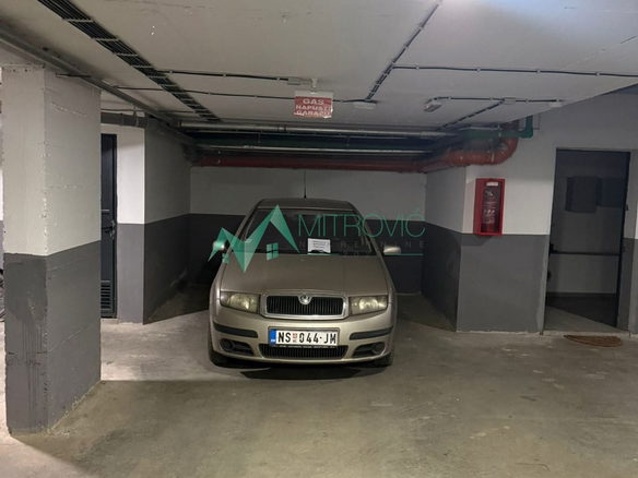 Garaža Prodaja Novi Sad  16 m2