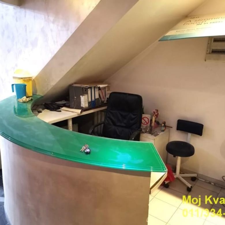 Lokal za izdavanje, Lekino Brdo, Beograd, 230m², 2.300 €/mes