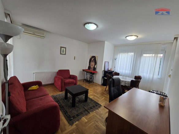 Stan Prodaja Novi Sad  64 m2
