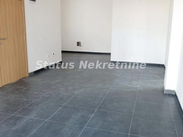 Lokal Izdavanje Novi Sad  50 m2