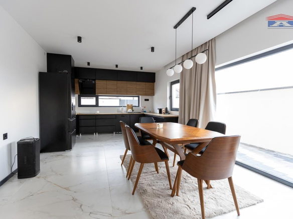 Kuća Prodaja Novi Sad  122 m2
