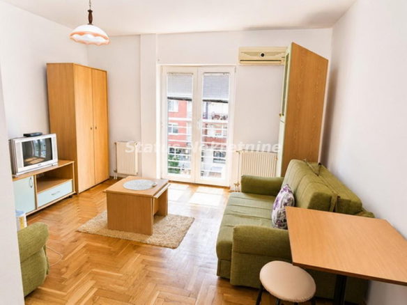 Stan Prodaja Novi Sad  24 m2