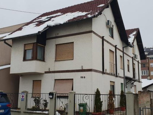 Kuća Prodaja Novi Sad  280 m2