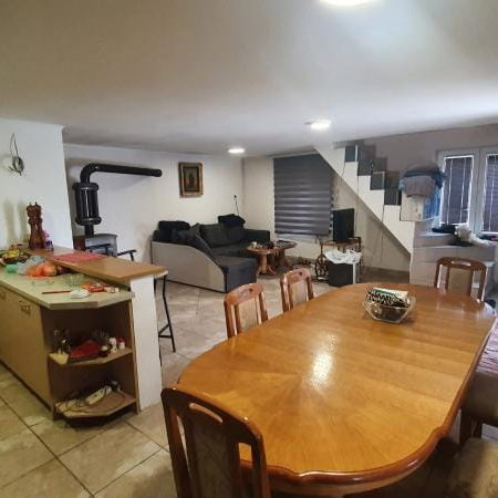 Kuća Prodaja Novi Sad  168 m2
