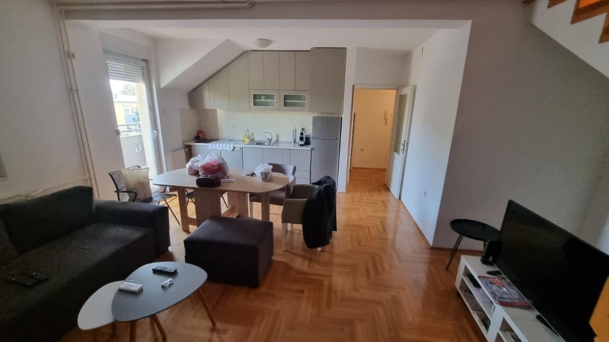 Stan Prodaja Novi Sad  66 m2