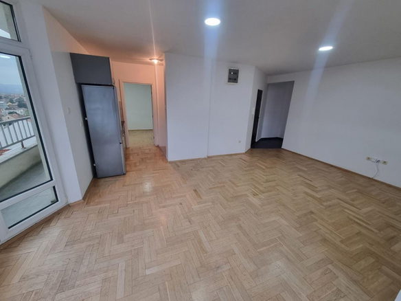 Stan Prodaja Novi Sad  71 m2