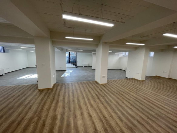 Lokal Prodaja Novi Sad  212 m2