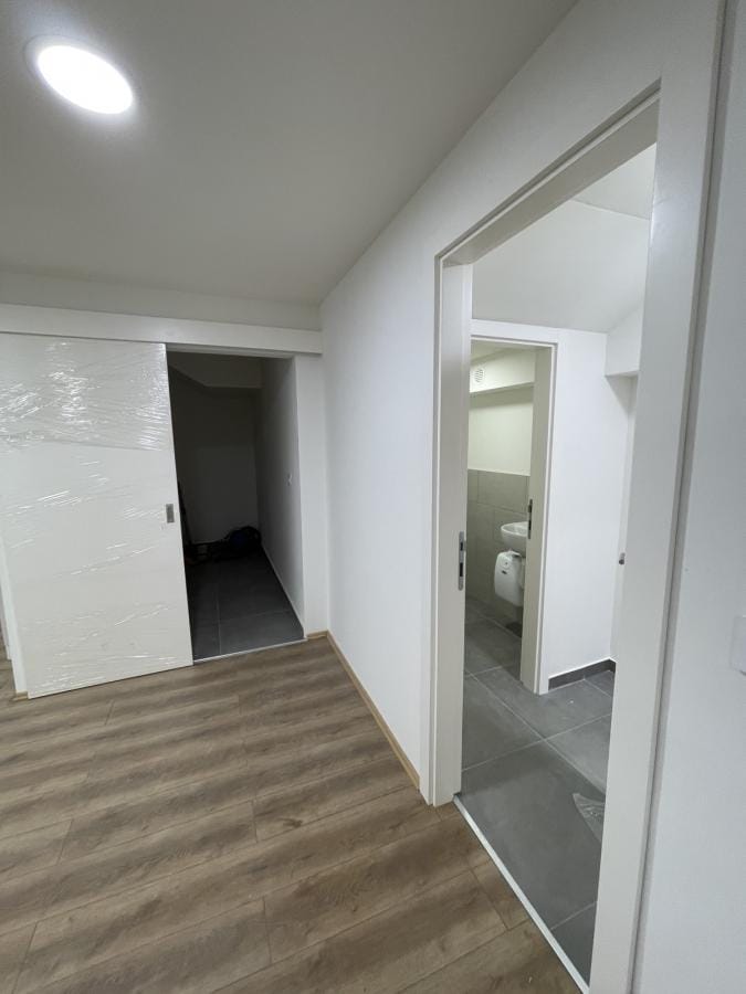 Lokal Prodaja Novi Sad  212 m2