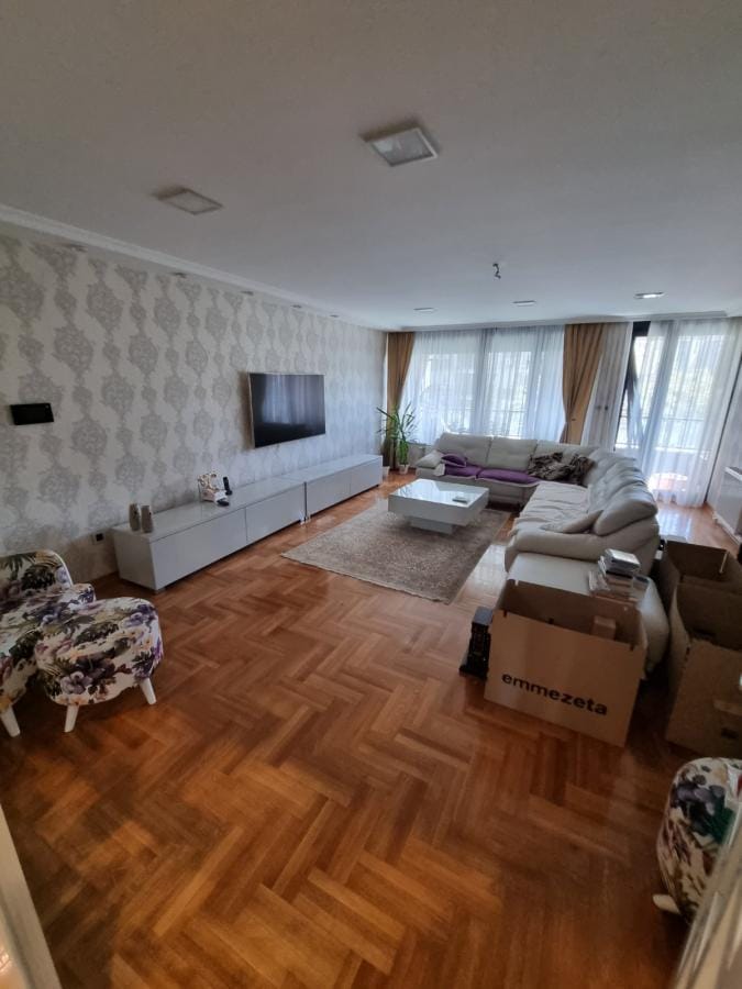 Stan Prodaja Novi Sad Stan Prodaja Novi Sad 155 m2