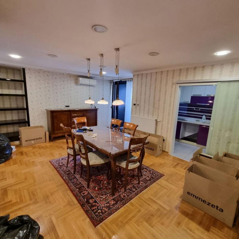 Stan Prodaja Novi Sad  155 m2