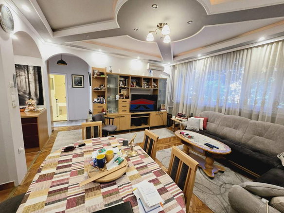 Stan Prodaja Novi Sad  87 m2