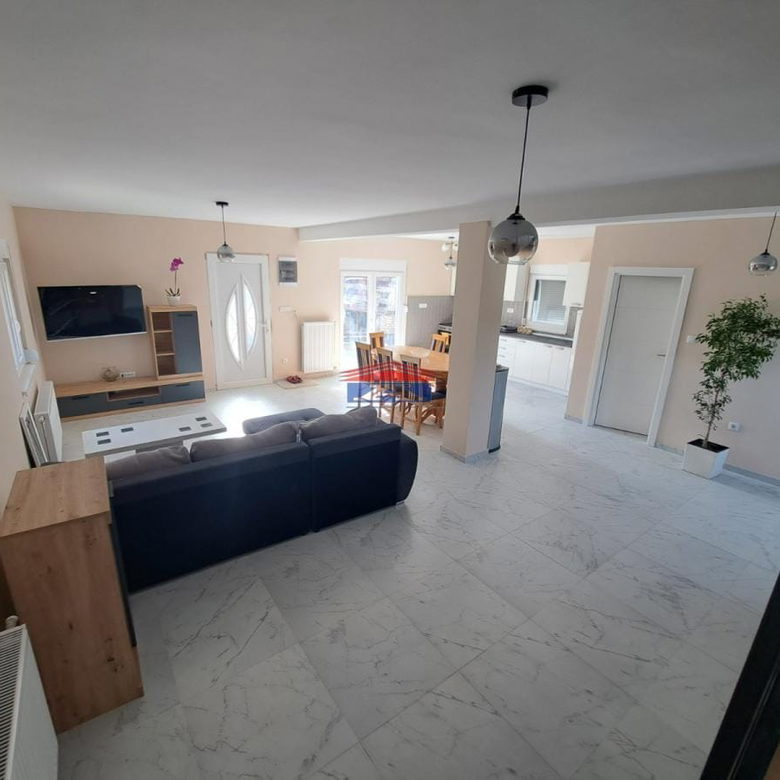 Kuća Prodaja Novi Sad  120 m2