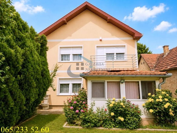 Kuća Prodaja Inđija  190 m2