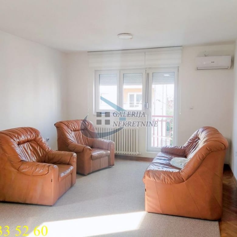 Četvoroiposoban stan za izdavanje, Filmski Grad, Beograd, 135m², 1.100 €/mes