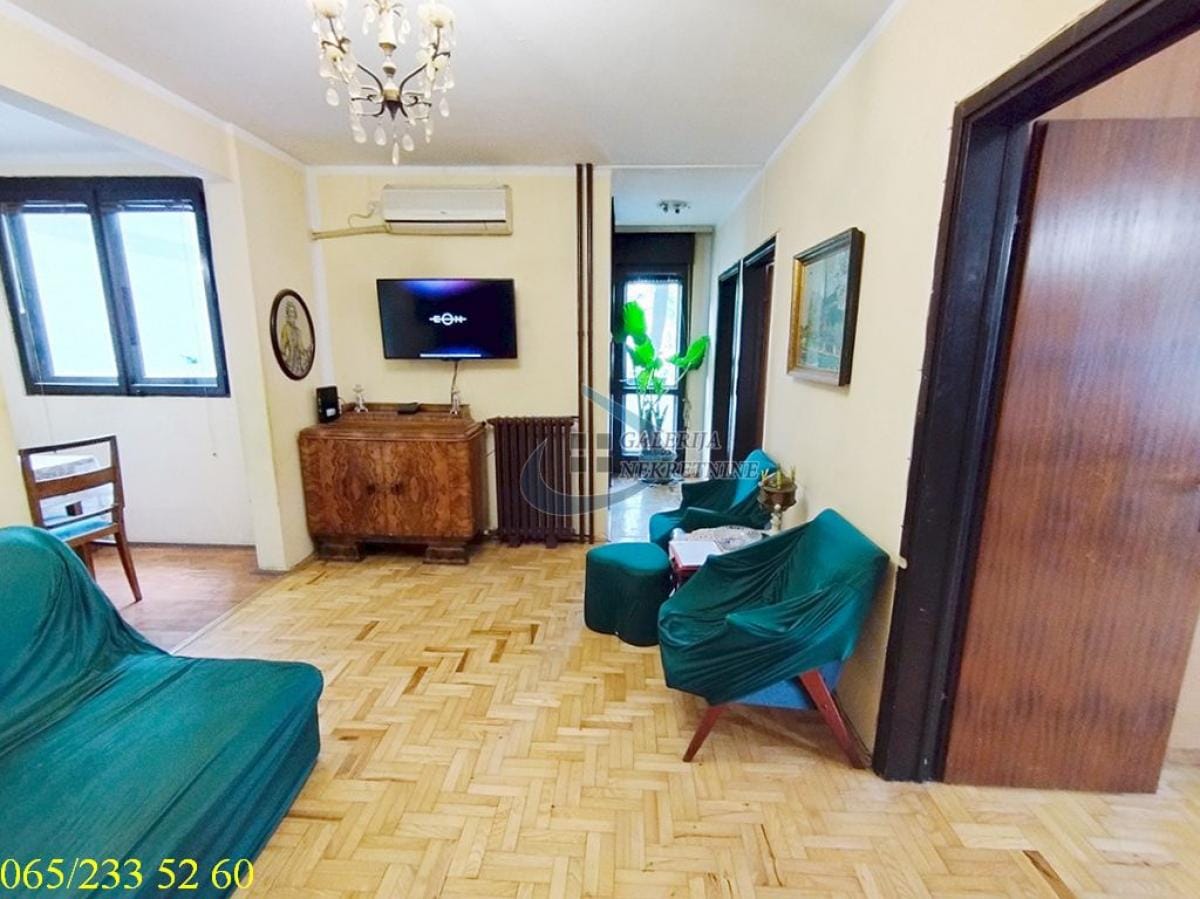 Stan Prodaja Beograd Labudovo Brdo 64 m2