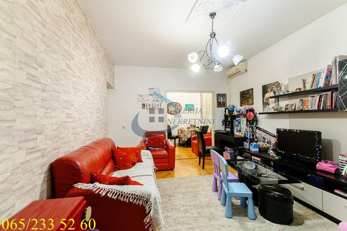 Stan Prodaja Beograd Stan Prodaja Beograd Karaburma 72 m2