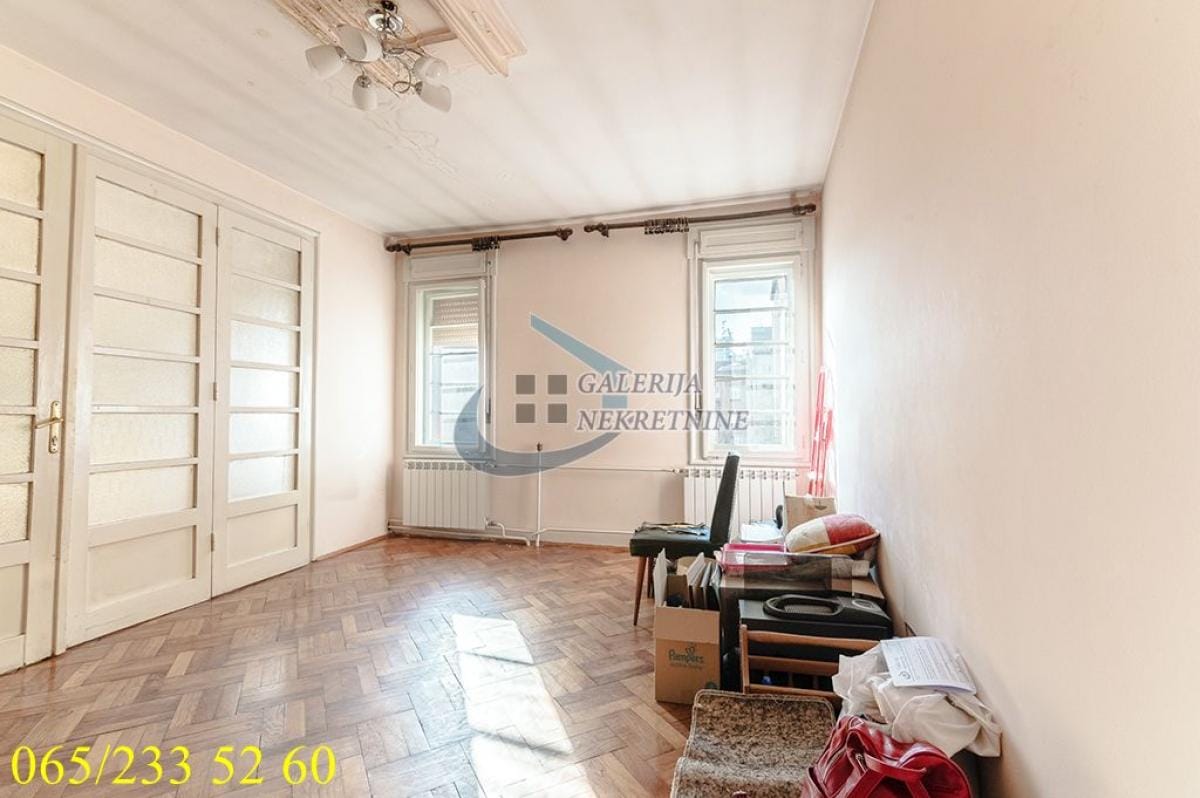Stan Prodaja Beograd Studentski Trg 77 m2