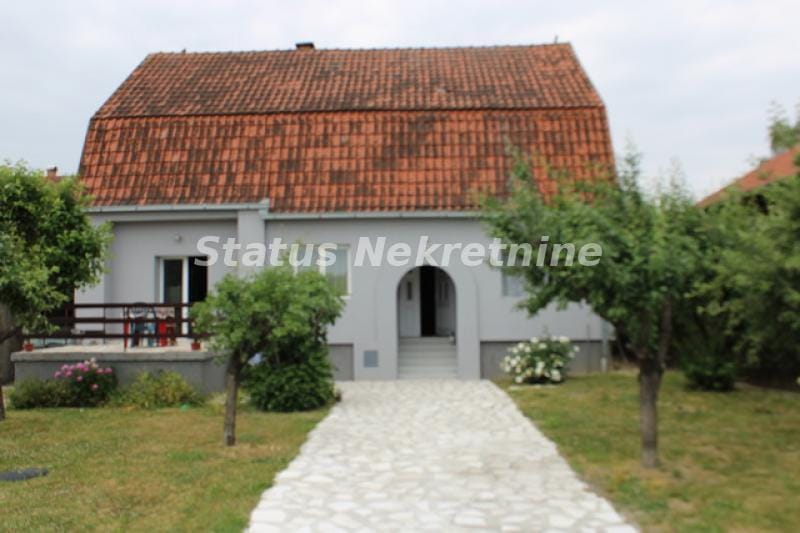 Kuća Prodaja Novi Sad  242 m2
