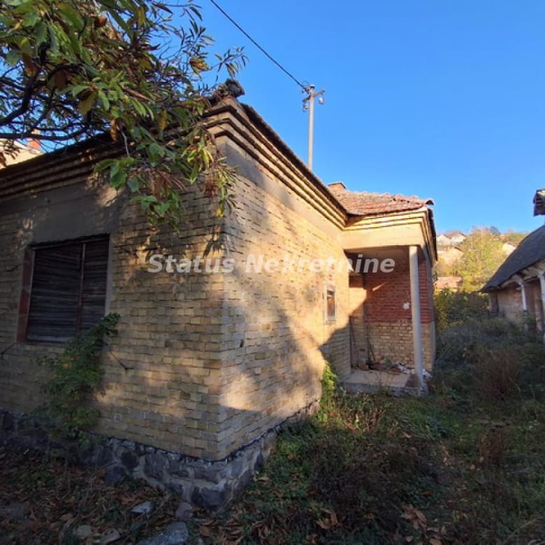 Kuća na prodaju, Bukovac, Novi Sad, 250m², 133.900 €