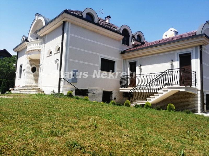 Kuća Prodaja Novi Sad Kuća Prodaja Novi Sad 600 m2