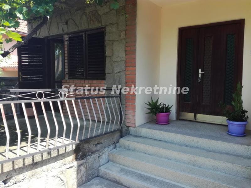 Kuća Prodaja Novi Sad Kuća Prodaja Novi Sad 300 m2