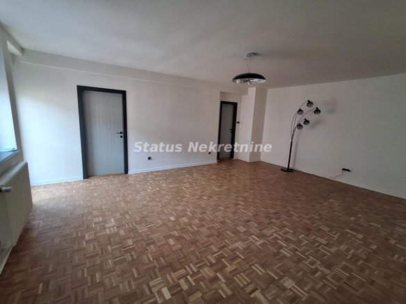 Stan Prodaja Novi Sad  64 m2