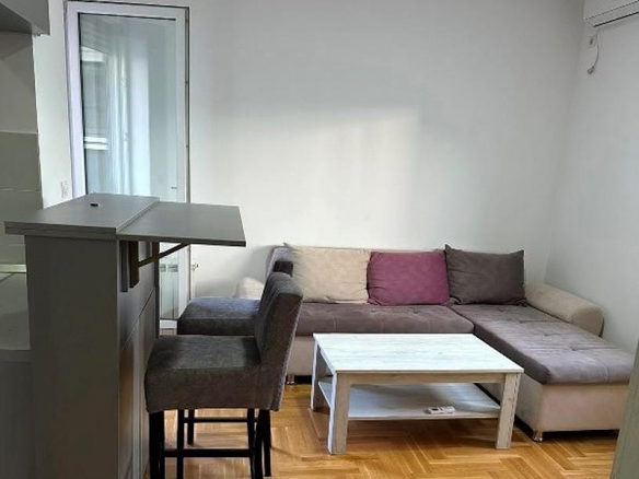 Stan Prodaja Beograd Mirijevo 37 m2