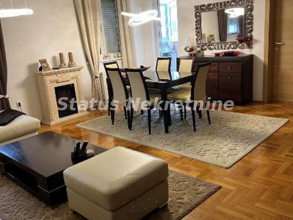 Stan Prodaja Novi Sad  120 m2