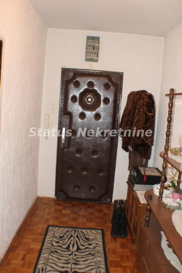 Stan Prodaja Novi Sad  64 m2