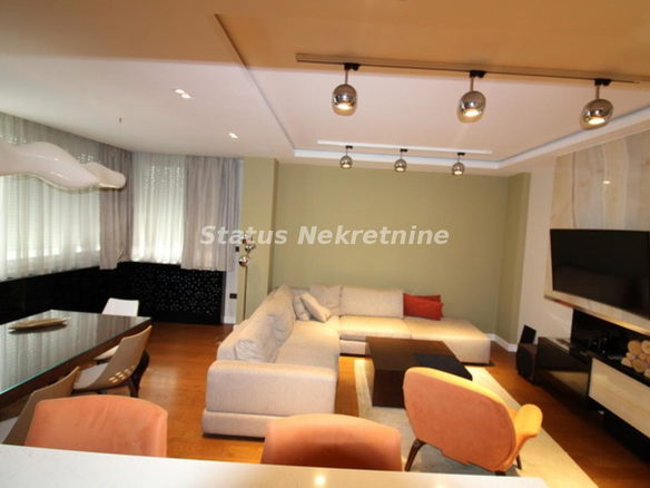 Stan Prodaja Novi Sad  113 m2