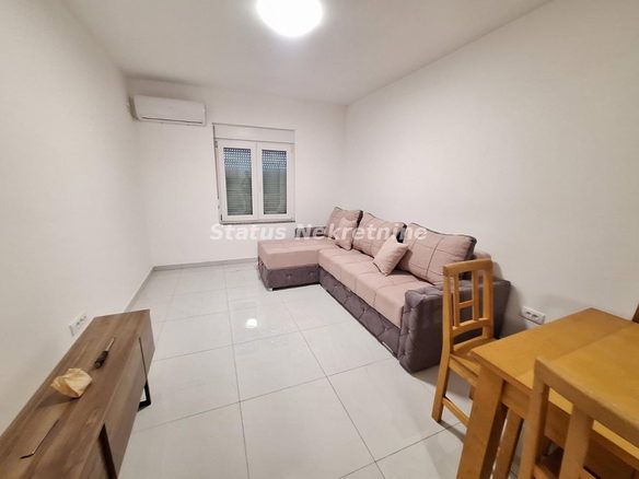 Stan Izdavanje Novi Sad  45 m2