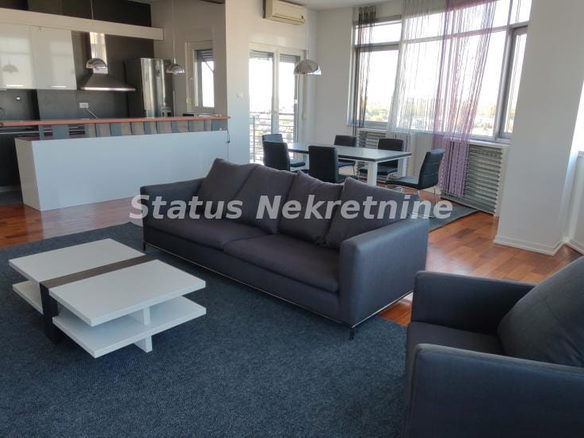 Stan Prodaja Novi Sad  114 m2