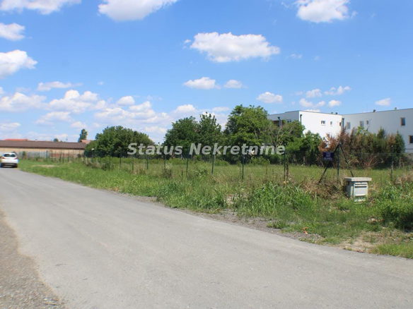 Plac Izdavanje Novi Sad  0 m2