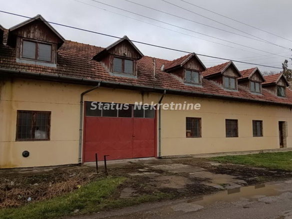 Lokal Prodaja Bečej  434 m2