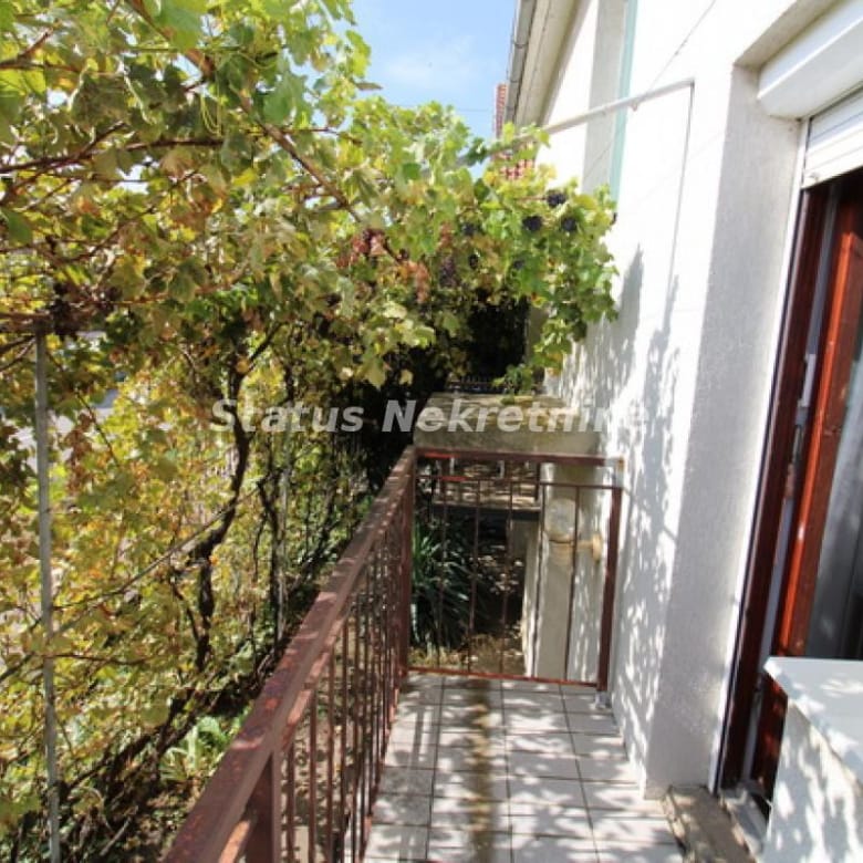 Kuća na prodaju, Zrenjanin, 332m², 175.000 €
