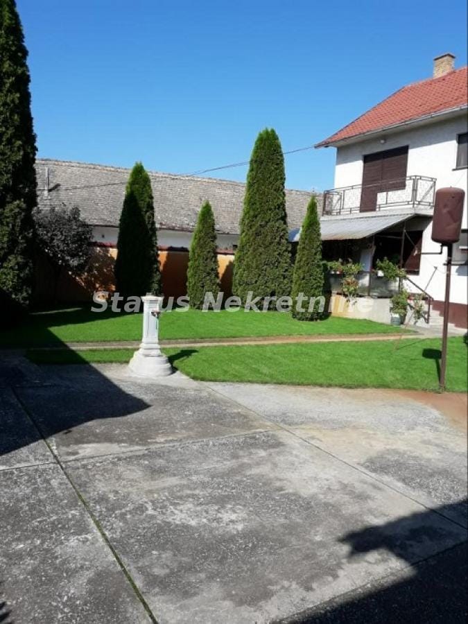 Kuća Prodaja Bačka Palanka  170 m2